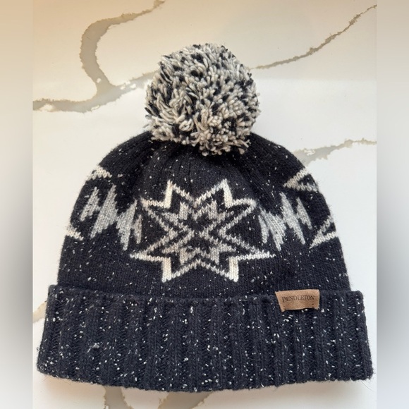 Pendleton Distressed Black Wool Beanie with Pom - Picture 1 of 3